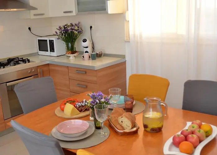 アパート Spice ザダル