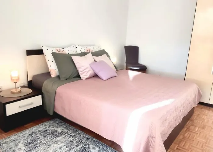 Spice アパート ザダル